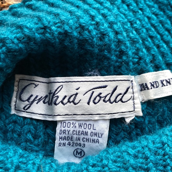 Hand Knit Wool Sweater - Picture 2 of 10